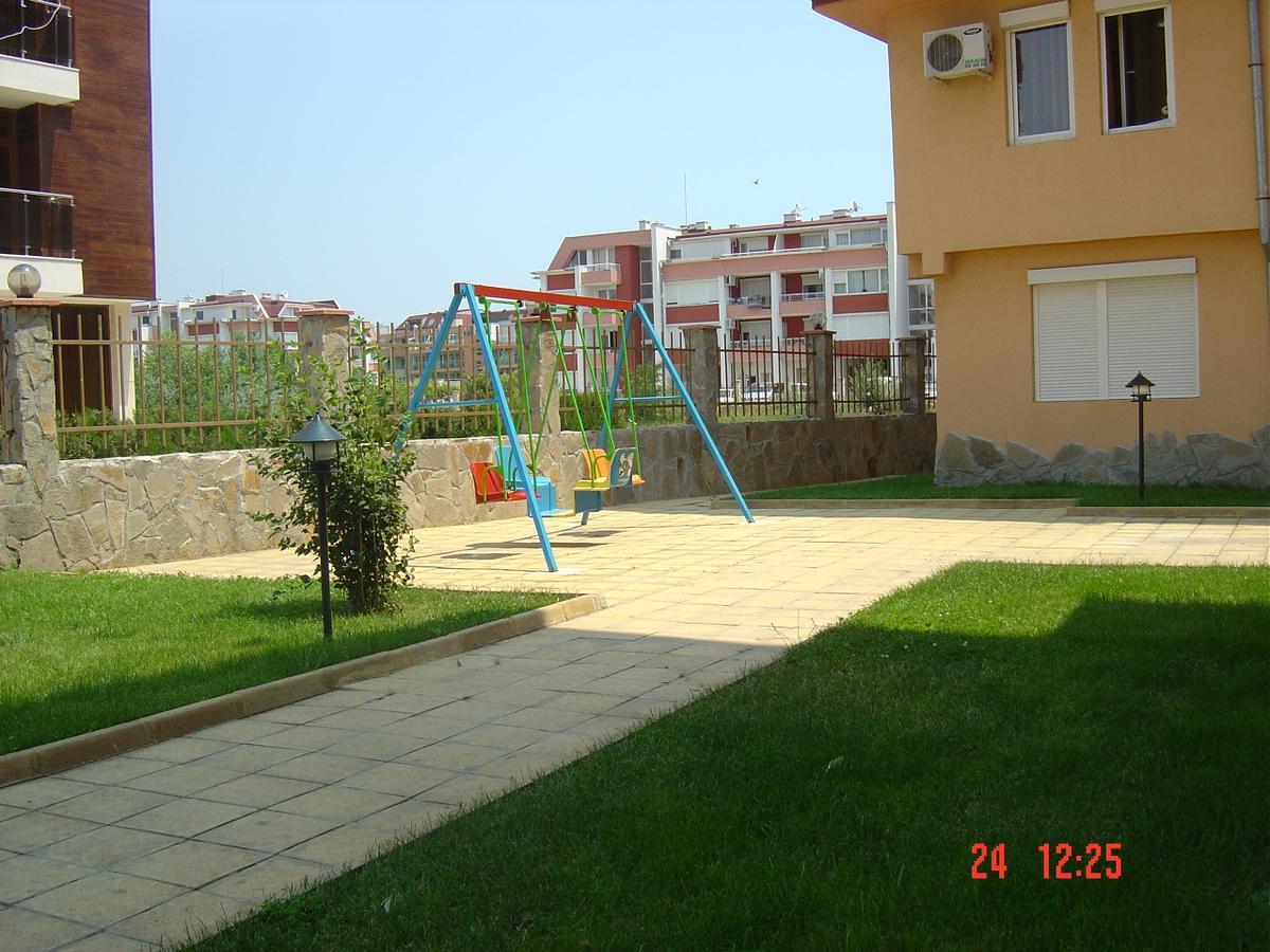 Casa Brava 2 Apartments Sveti Vlas Exterior foto