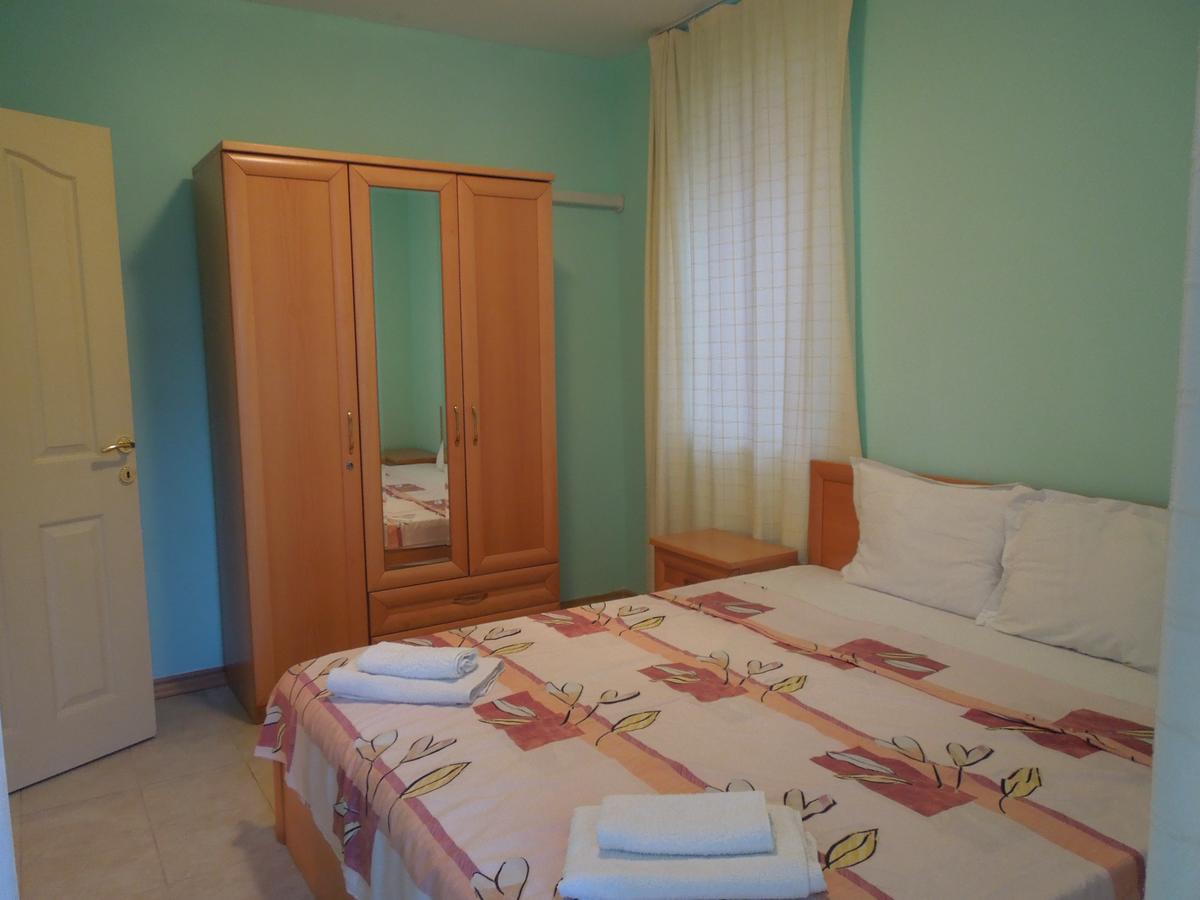 Casa Brava 2 Apartments Sveti Vlas Exterior foto